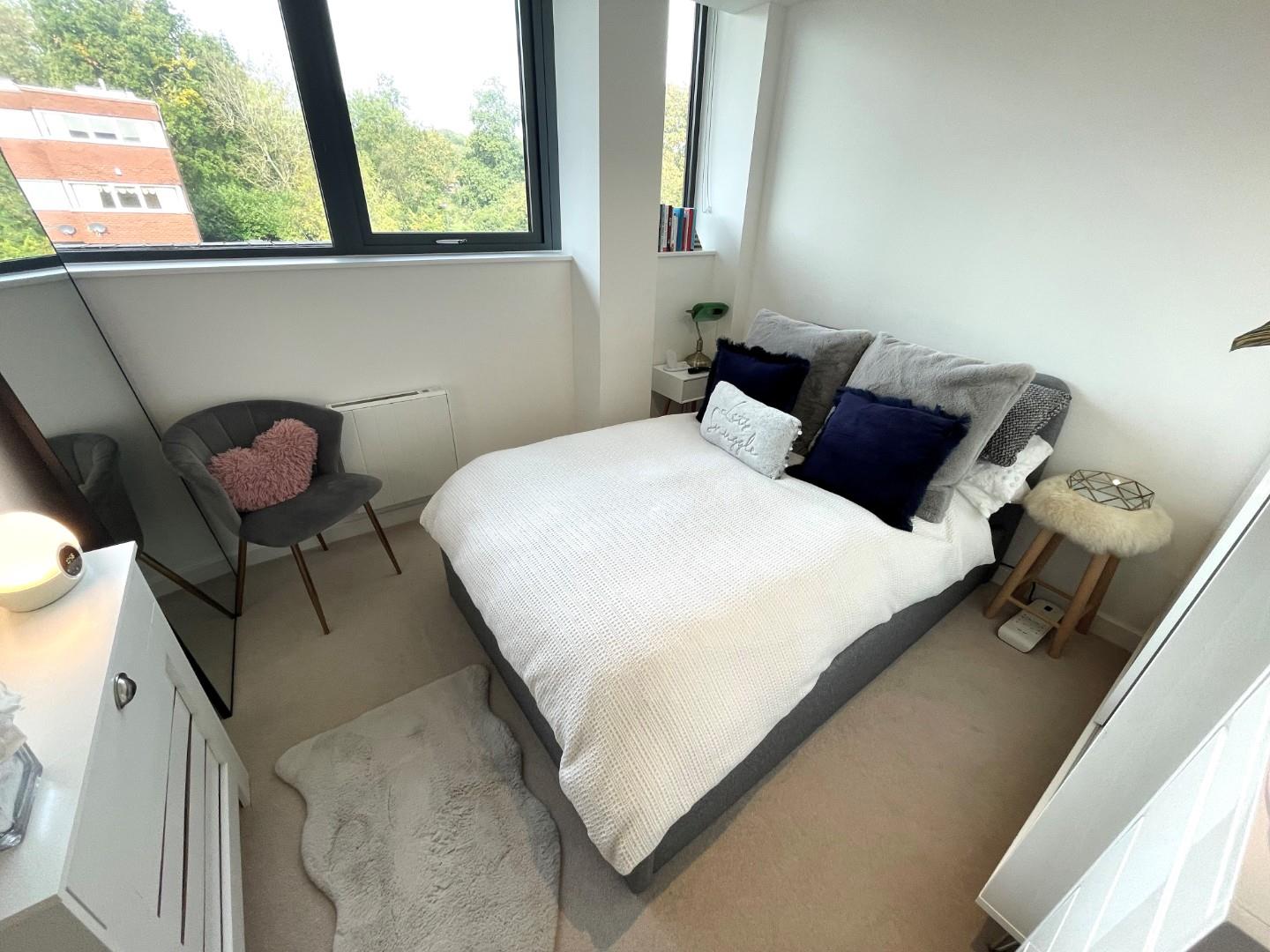 Stanmore Hill, Stanmore